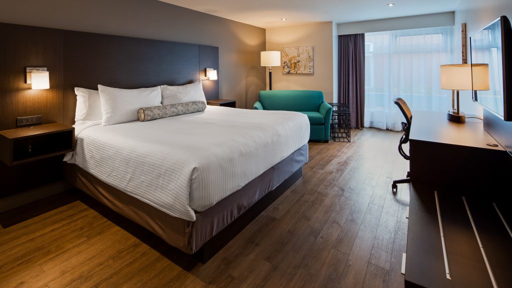 Toronto to Montreal Road Trip - Travel Zone by Best Western