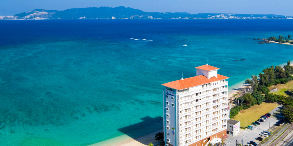 Best Western Okinawa Kouki Beach on the edge of the ocean