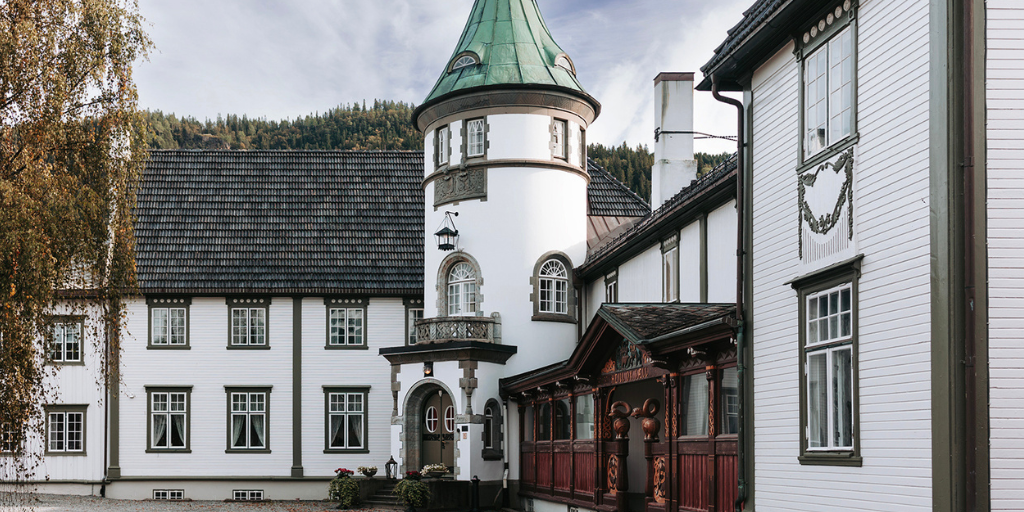 Sleep In These 10 Historic Hotels: Norway’s Cultural & Architectural Heritage